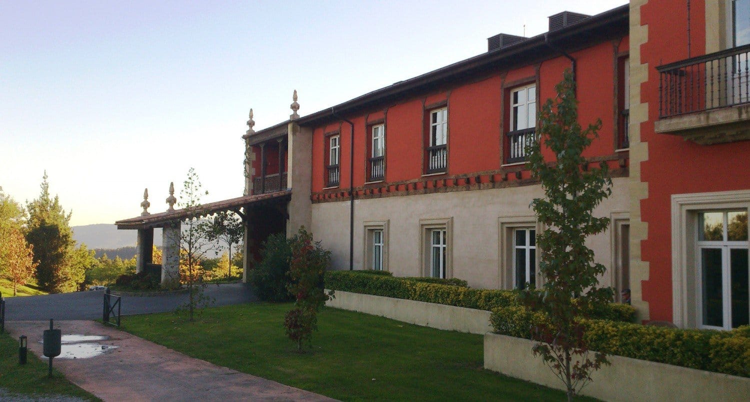 Hotel Palacio Urgoiti - Fachada oeste